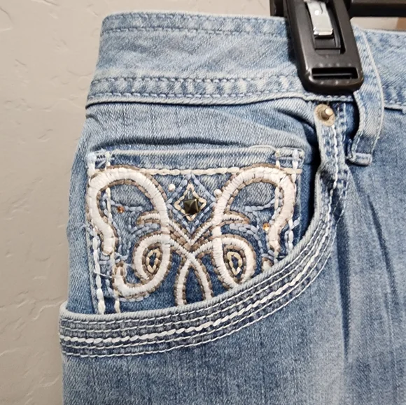 Sparkle shorts - Picture 3 of 8